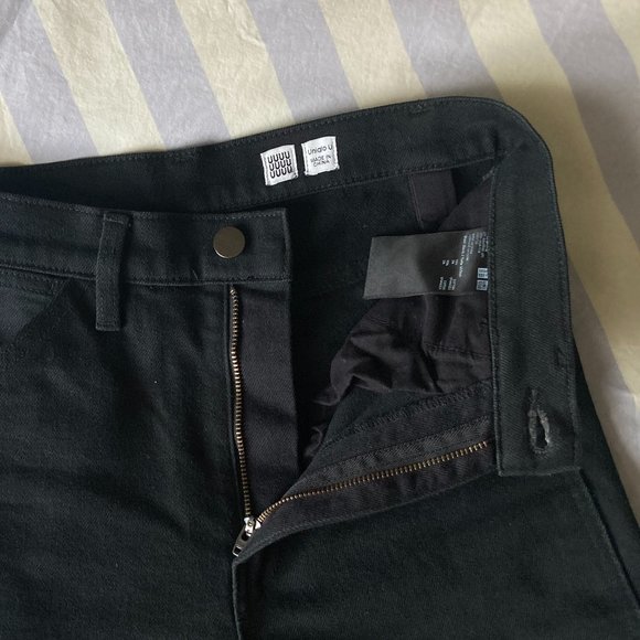 Uniqlo Black Jeans - Picture 5 of 6